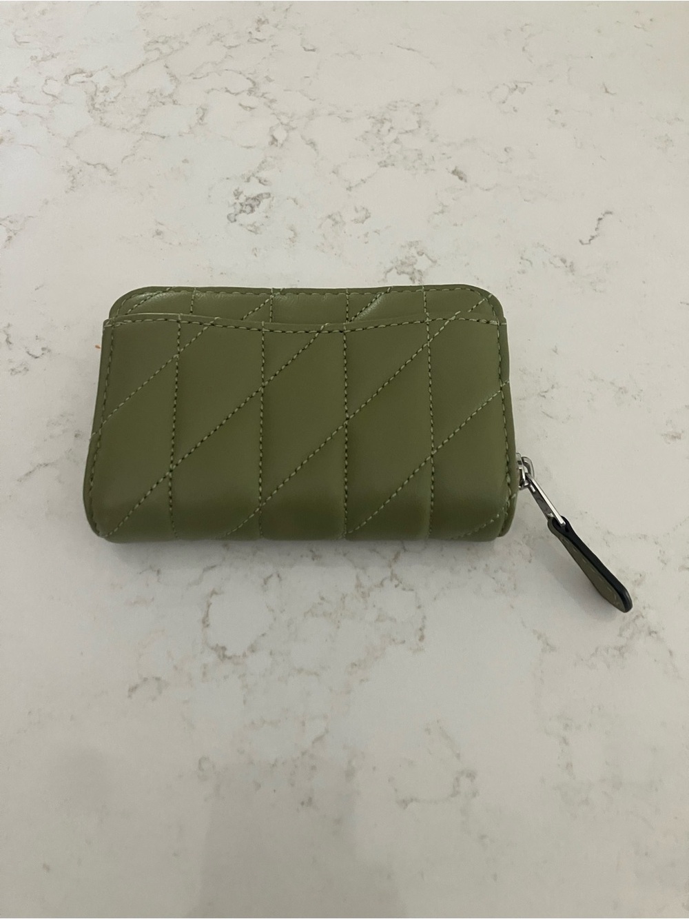Coach Essential Moss-Green Quilted Leather Zip Card Case - Picture 2 of 4